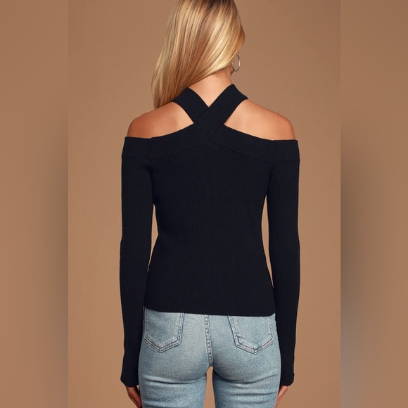 Black Ribbed Sweater Top - Picture 2 of 4